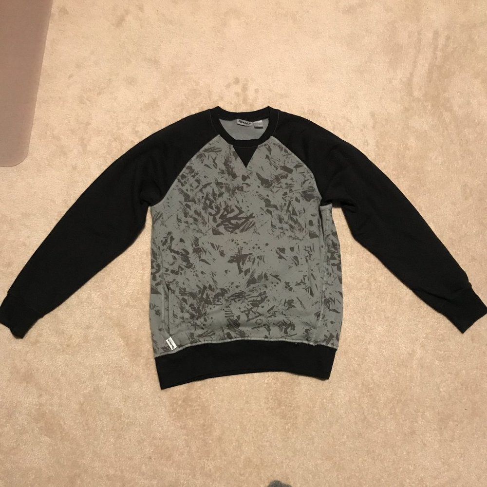 Grey Sweatshirt